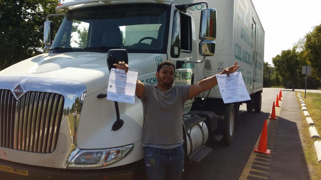 How to get a cdl license without going to school | Can you get your CDL